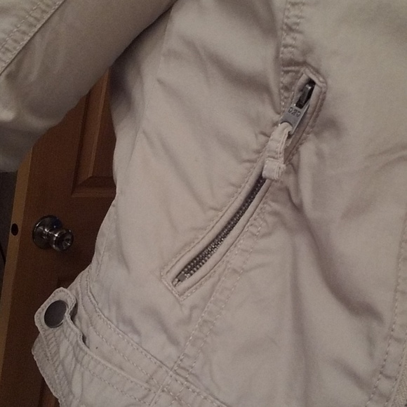 Like new Garage Cavas Crop Jacket - Picture 2 of 7